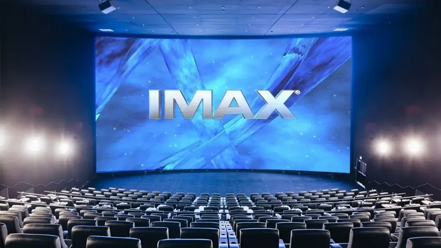 IMAX Salon